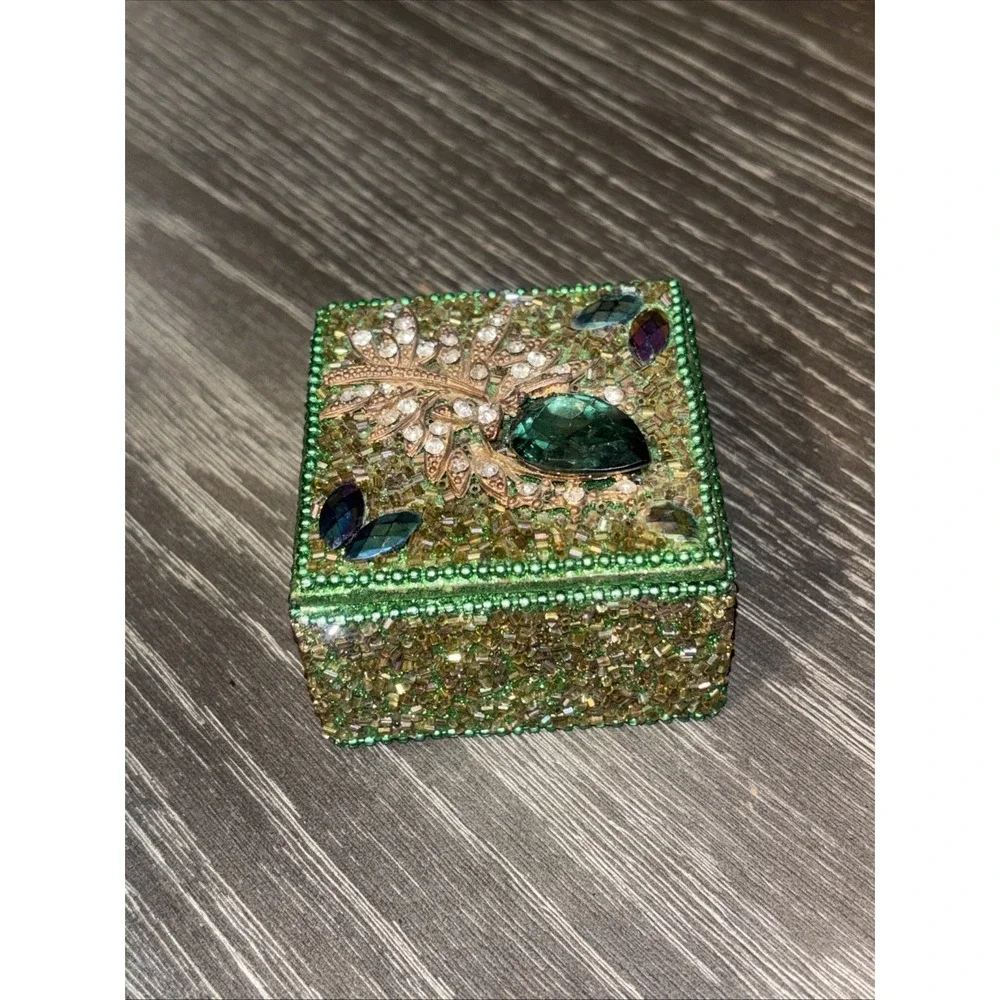 BLING!  Emerald Green Jewel Embellished Trinket Box Rhinestone Glitter #E. NM#3